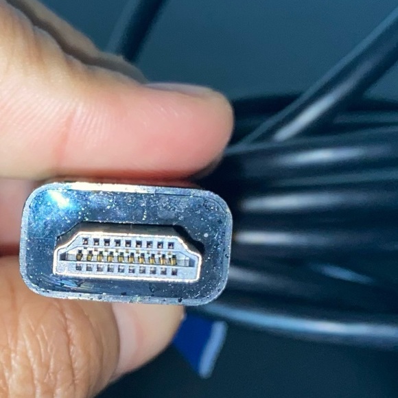 StarTech.com 6.5FT DisplayPort to HDMI Cable Black - Picture 6 of 8